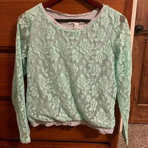 Forever 21 Lace Top Size L